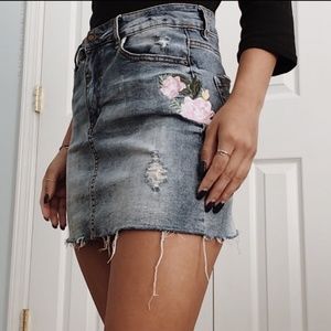 Denim mini skirt